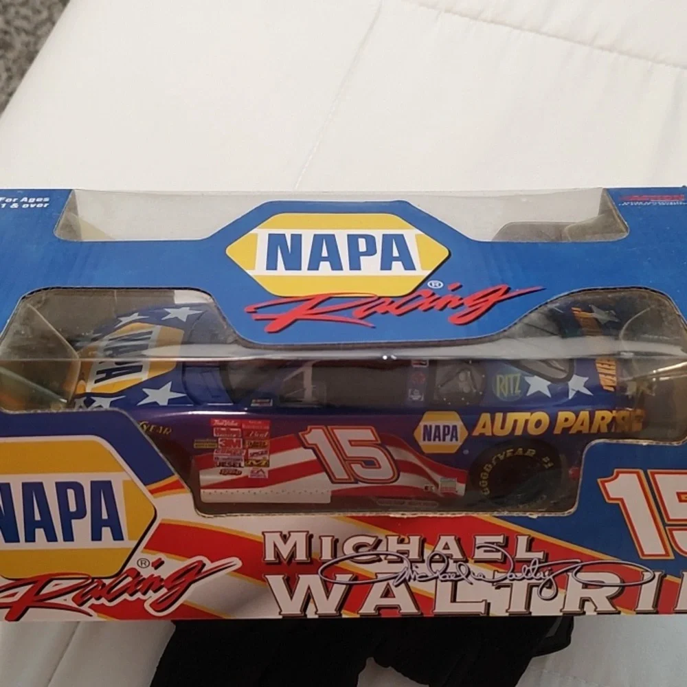 NAPA Racing Diecast Car - Picture 2 of 5